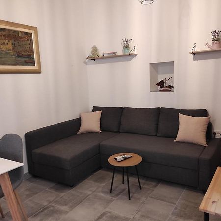 Komiža Apartments Bepi מראה חיצוני תמונה