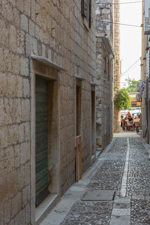 Komiža Apartments Bepi מראה חיצוני תמונה